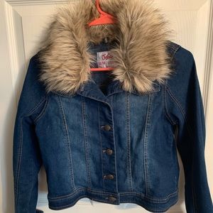 A cute fur demin jacket